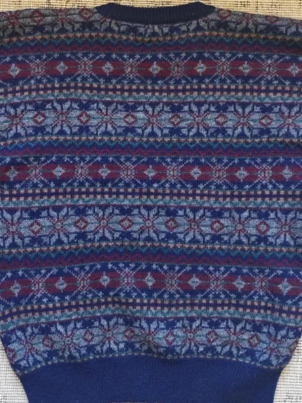 Vintage Eddie Bauer Fair Isle 100% Wool Sweater Size L - Picture 5 of 9